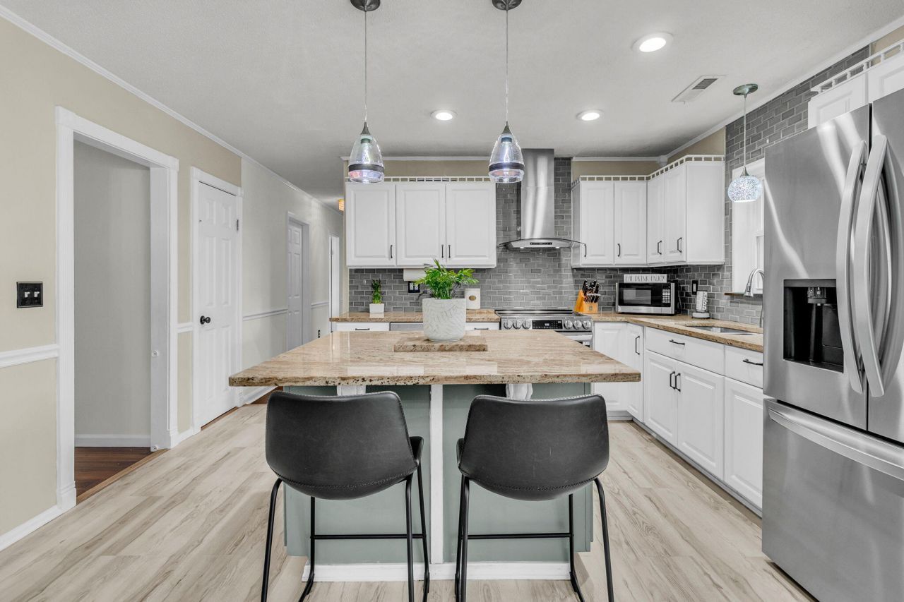 411 Corey Boulevard Photo 10