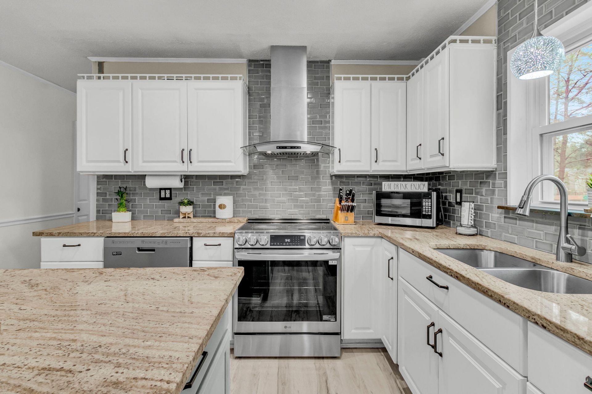 411 Corey Boulevard Photo 15