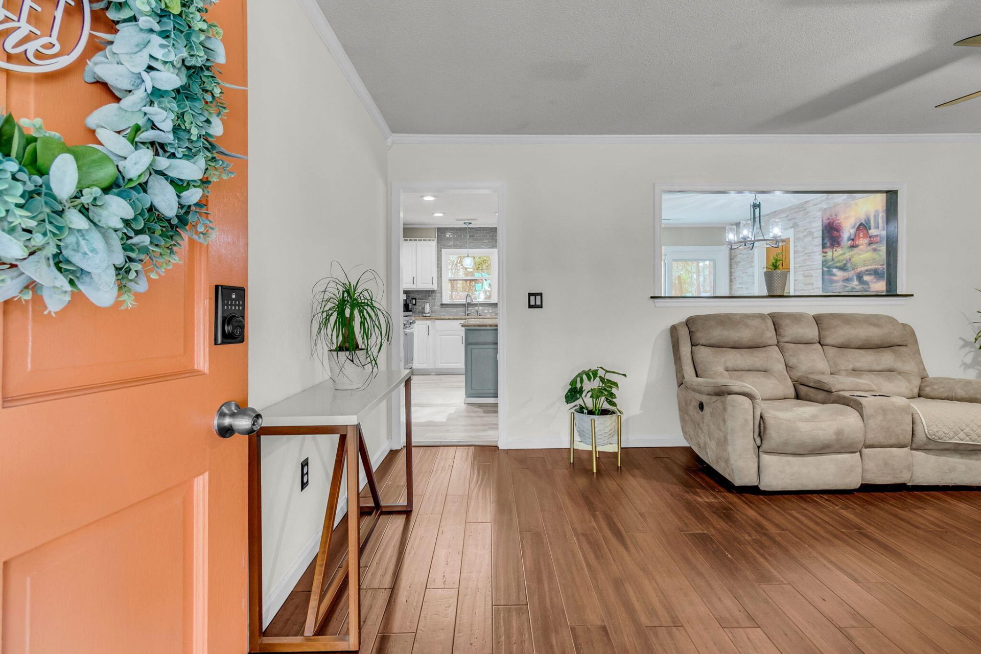 411 Corey Boulevard Photo 4