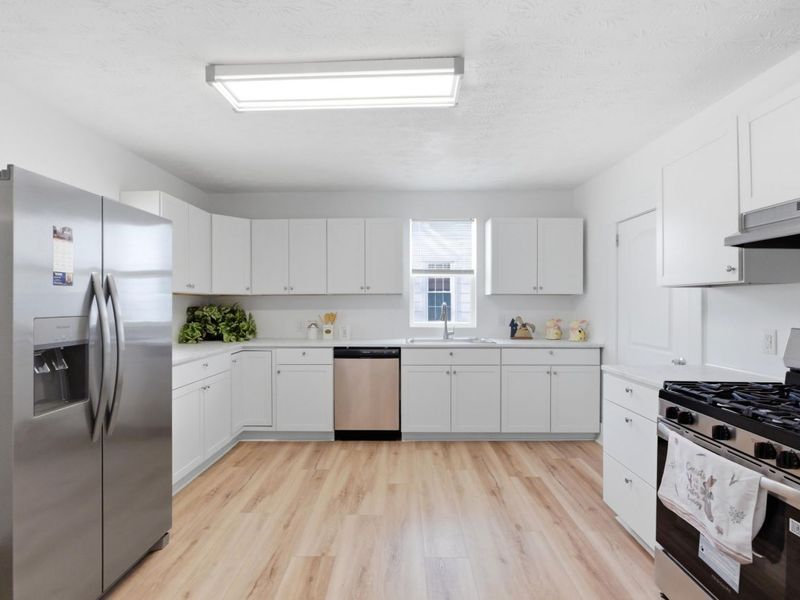 308 E Xenia Drive, Fairborn, OH 45324 Photo 9