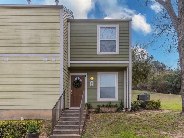 1500 Lake Shore Drive, Unit 404, Waco, TX 76708