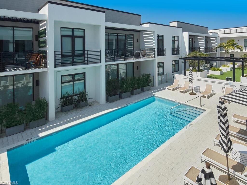 850 Central Ave, Unit 301, Naples, FL 34102 Photo