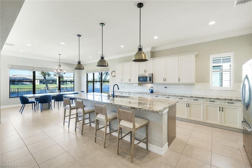 9469 Greenleigh Ct, Naples, FL 34120 Photo