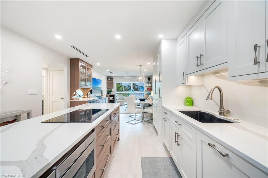 1021 3rd St S, Unit 310, Naples, FL 34102 Photo