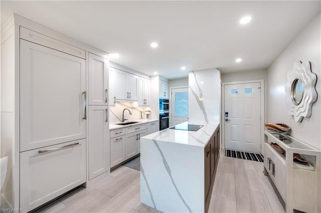 1021 3rd St S, Unit 310, Naples, FL 34102 Photo