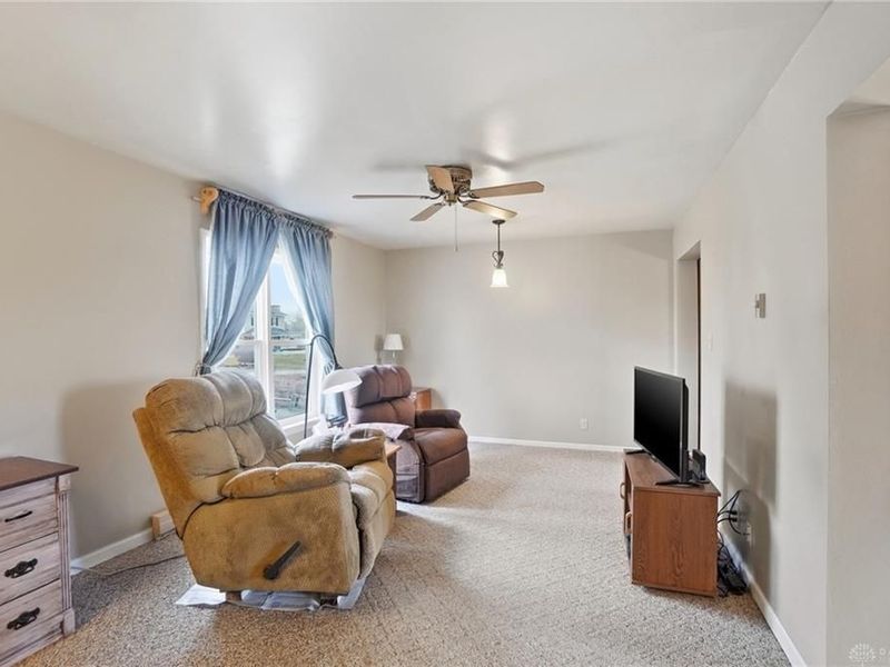 4075 Russia Versailles Road, Houston, OH 45333 Photo 11