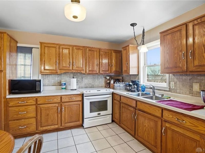 4075 Russia Versailles Road, Houston, OH 45333 Photo 15