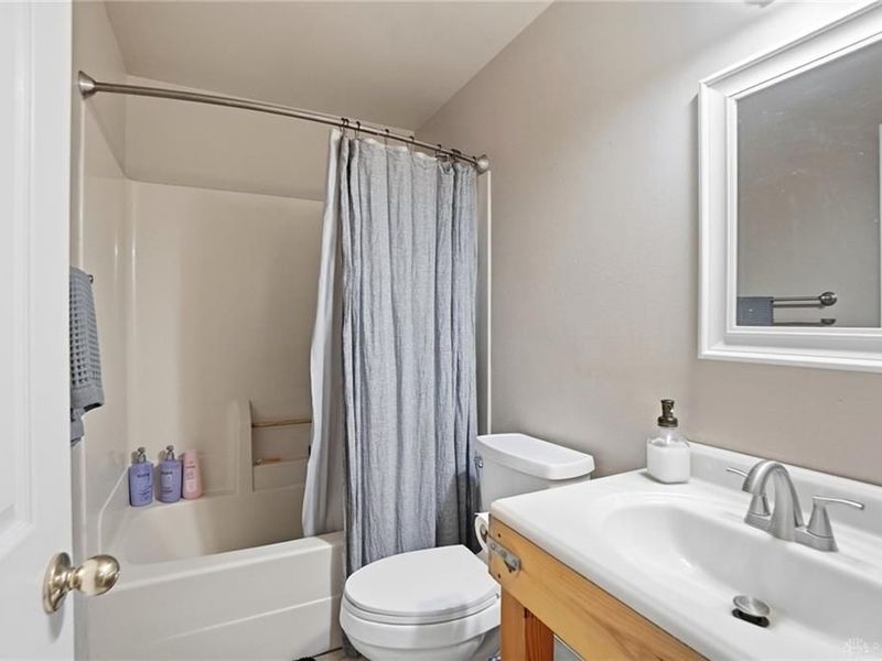 4075 Russia Versailles Road, Houston, OH 45333 Photo 24