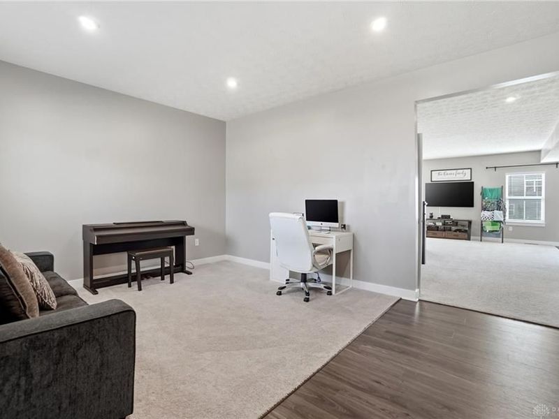 9187 Lakeside Street, Tipp City, OH 45371 Photo 16