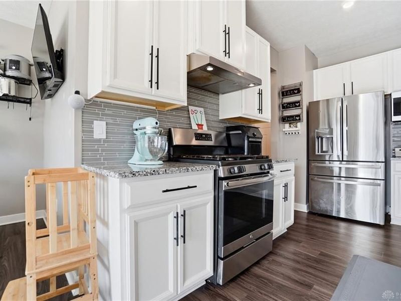 9187 Lakeside Street, Tipp City, OH 45371 Photo 22