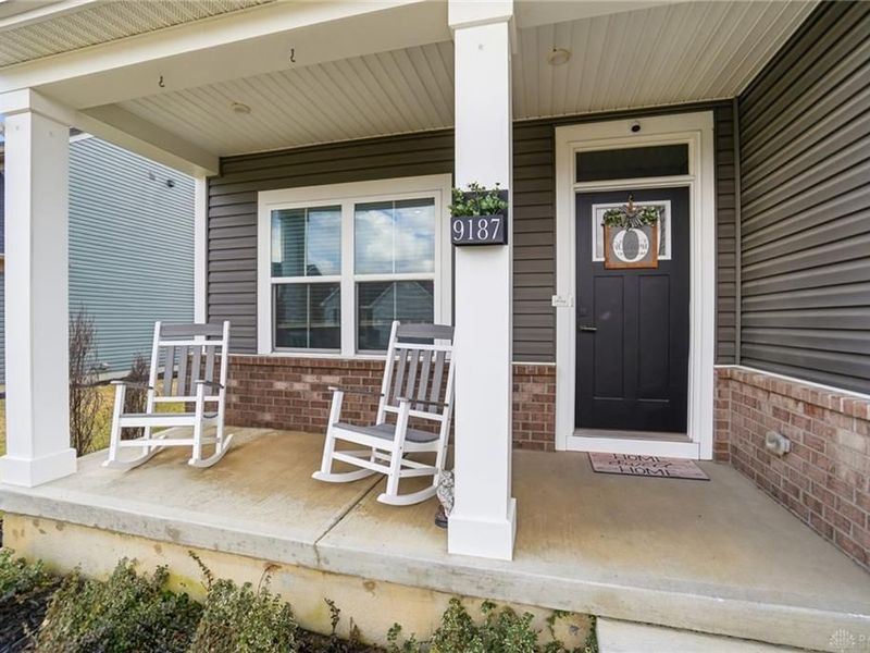 9187 Lakeside Street, Tipp City, OH 45371 Photo 8