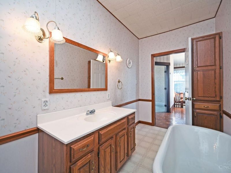 215 Walnut Street, Elmwood Place, OH 45216 Photo 38