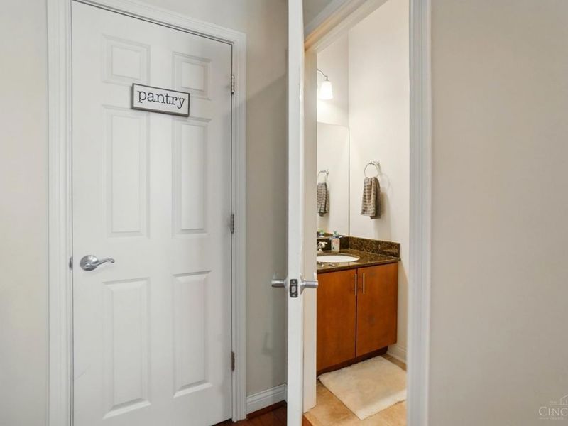 207 Stetson Street, Cincinnati, OH 45219 Photo 13