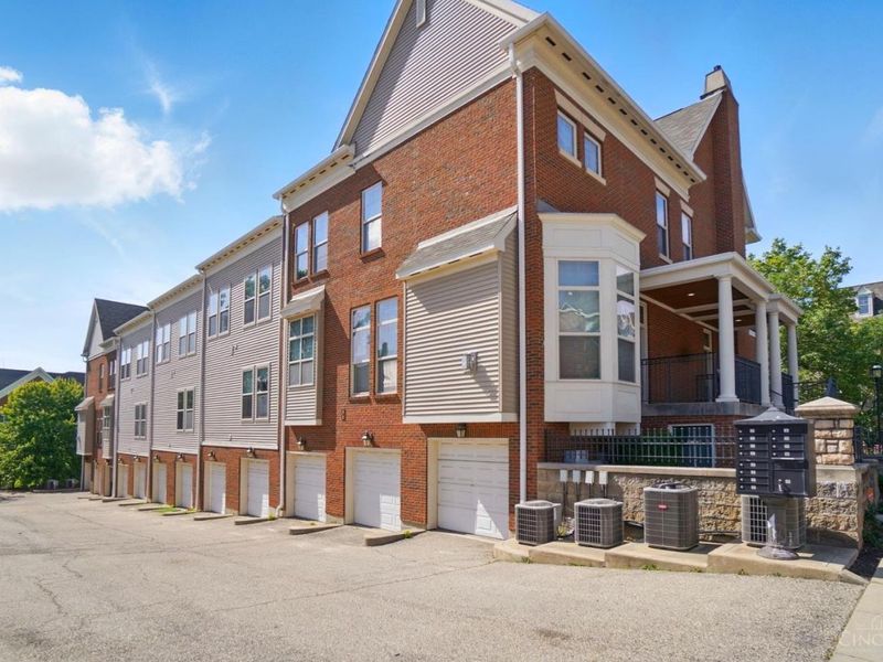 207 Stetson Street, Cincinnati, OH 45219 Photo 29