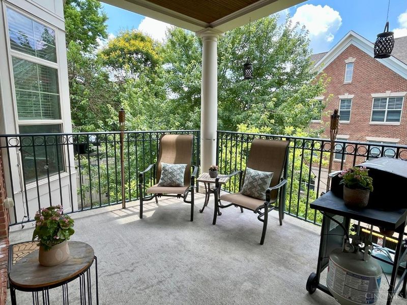 207 Stetson Street, Cincinnati, OH 45219 Photo 3