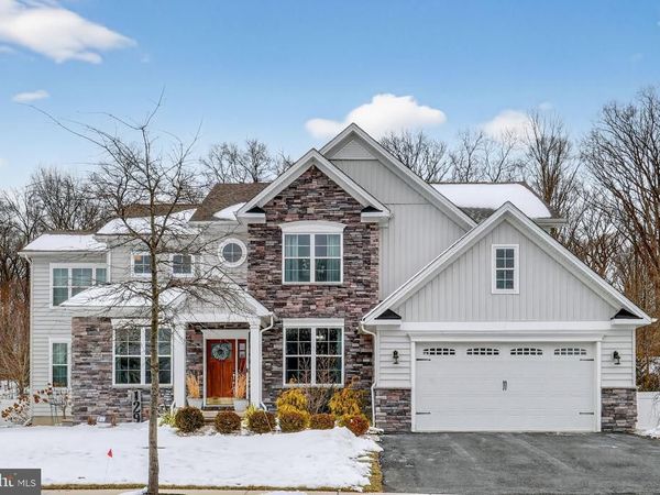 129 MERIDIAN BOULEVARD , BEAR, DE 19701