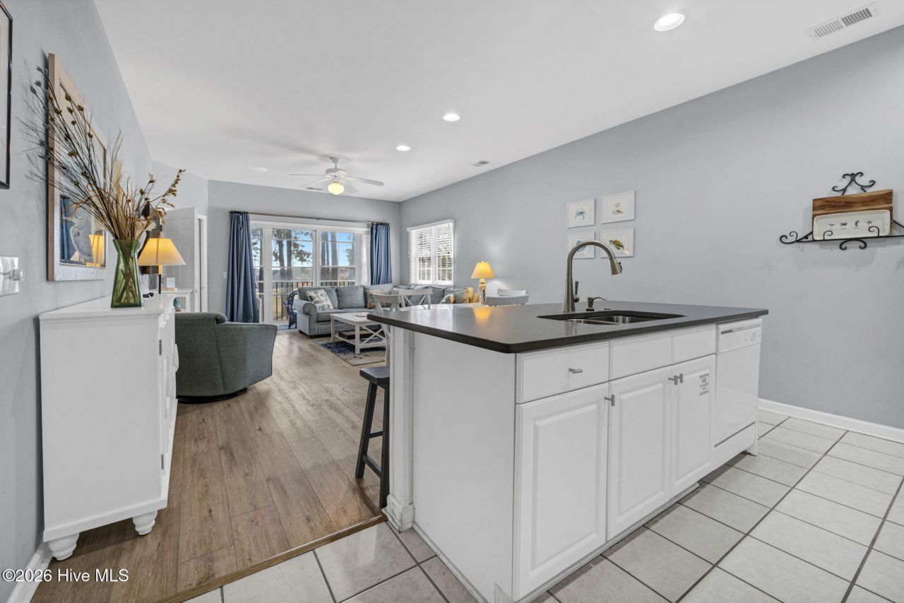 133 Avian Drive, Unit Apt 3411, Sunset Beach, NC 28468 Main Photo