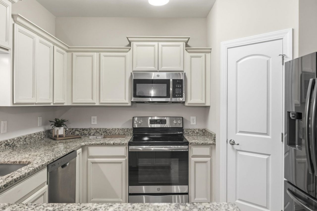 189 Ella Kinley Circle  Photo 7