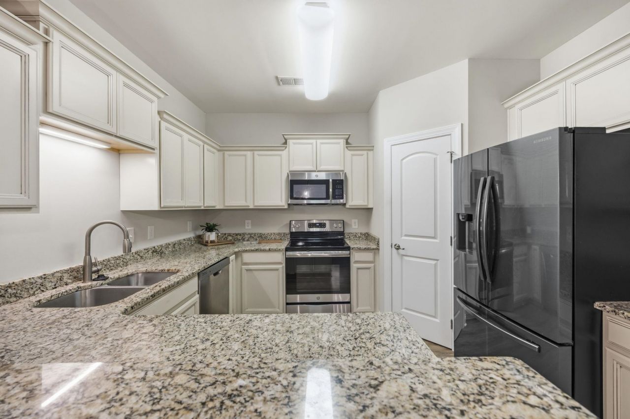 189 Ella Kinley Circle  Photo 8