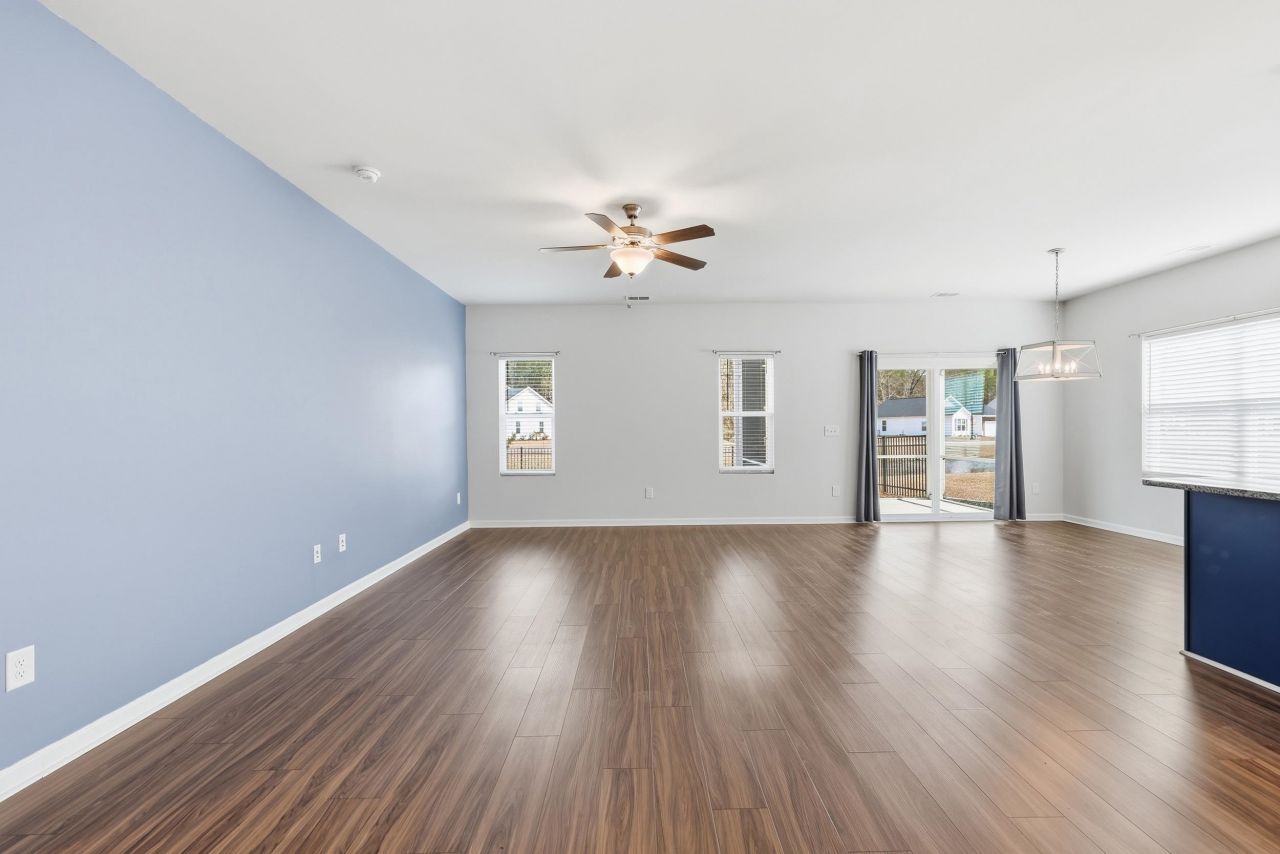 214 Portofino Dr. Photo 5