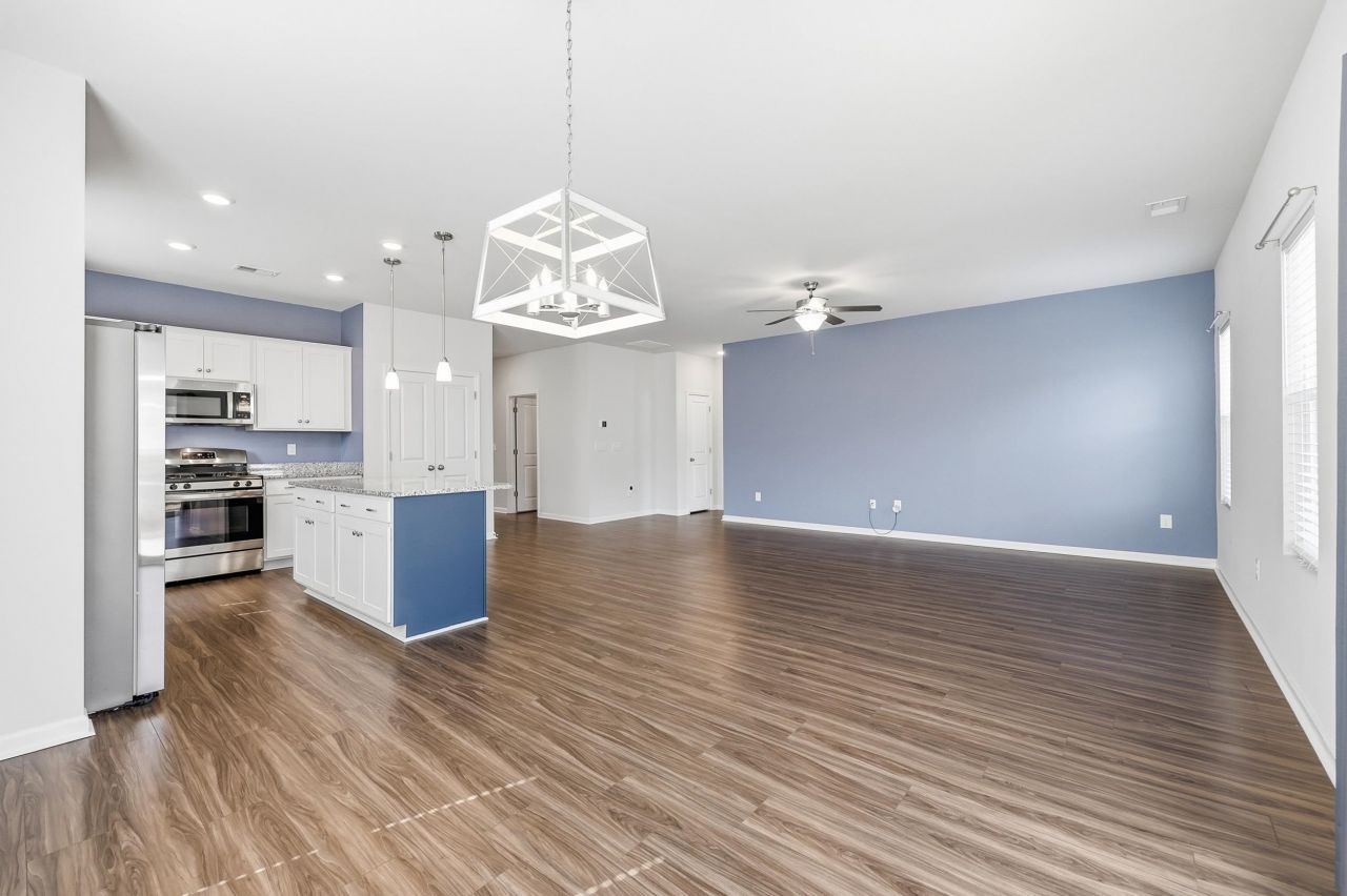 214 Portofino Dr. Photo 7