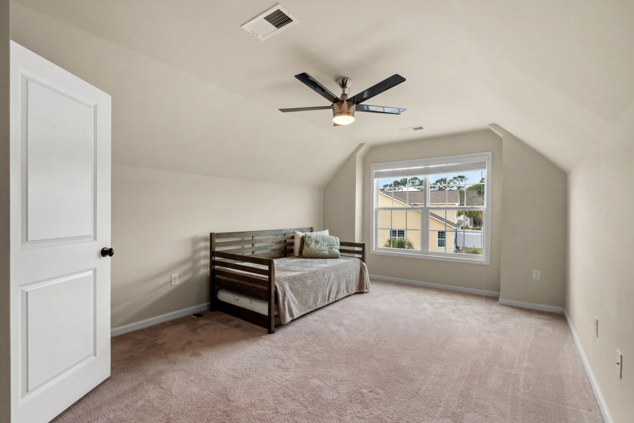 325 Saint Catherine Bay Ct.  Photo 28