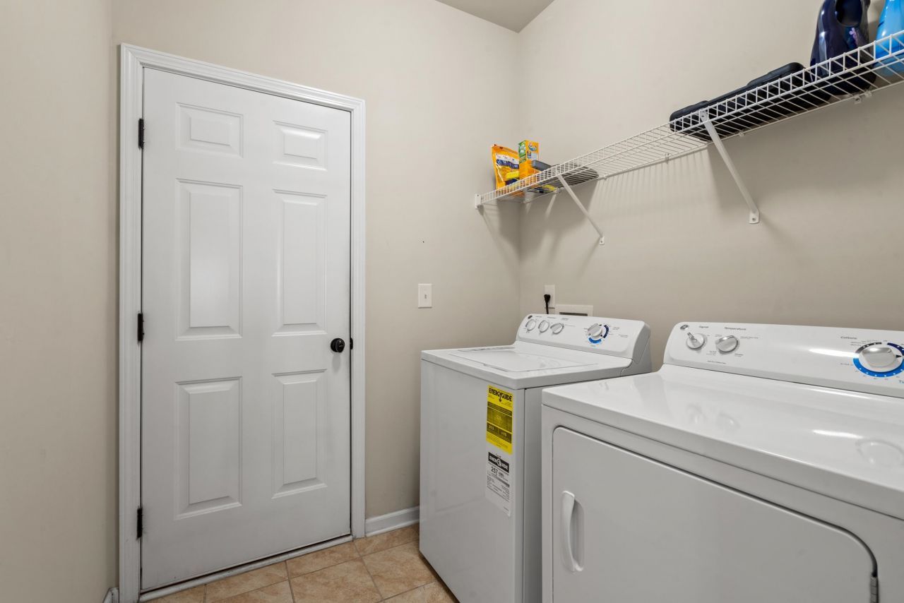 325 Saint Catherine Bay Ct.  Photo 30