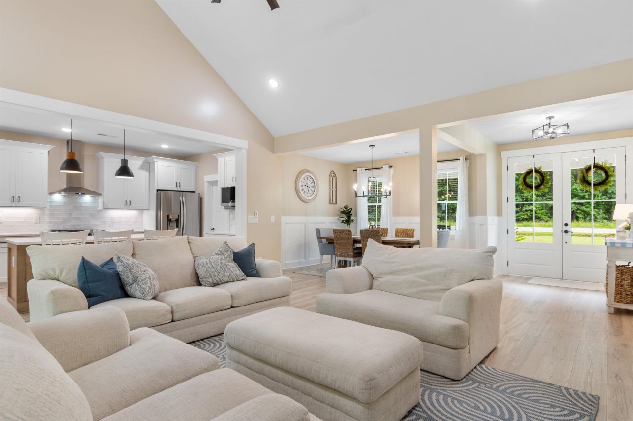 6220 Highway 65  Photo 13