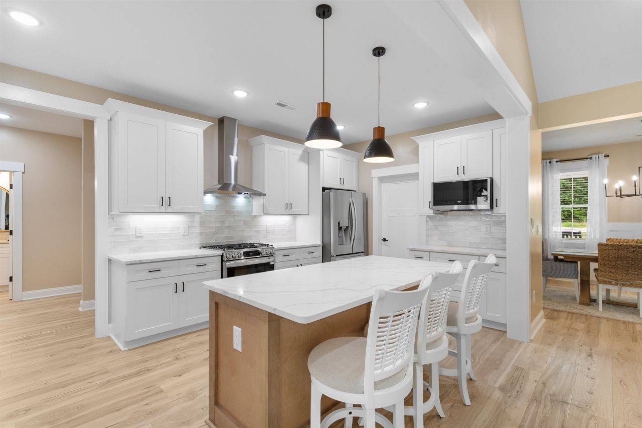 6220 Highway 65  Photo 7