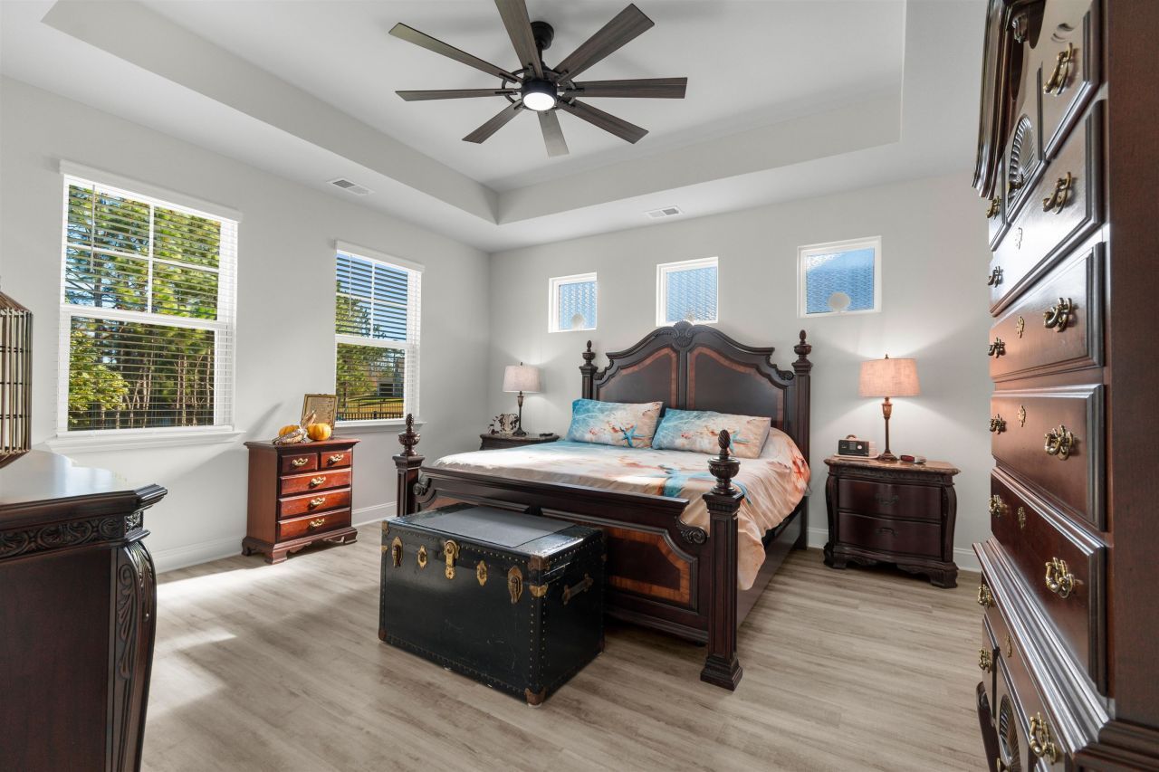 1118 Barrington Way  Photo 14