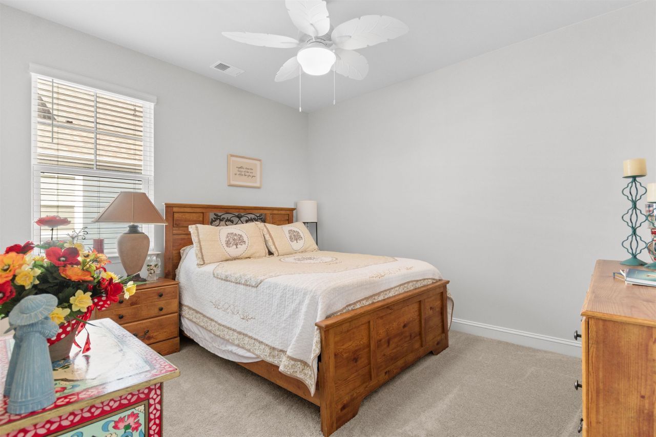 1118 Barrington Way  Photo 20