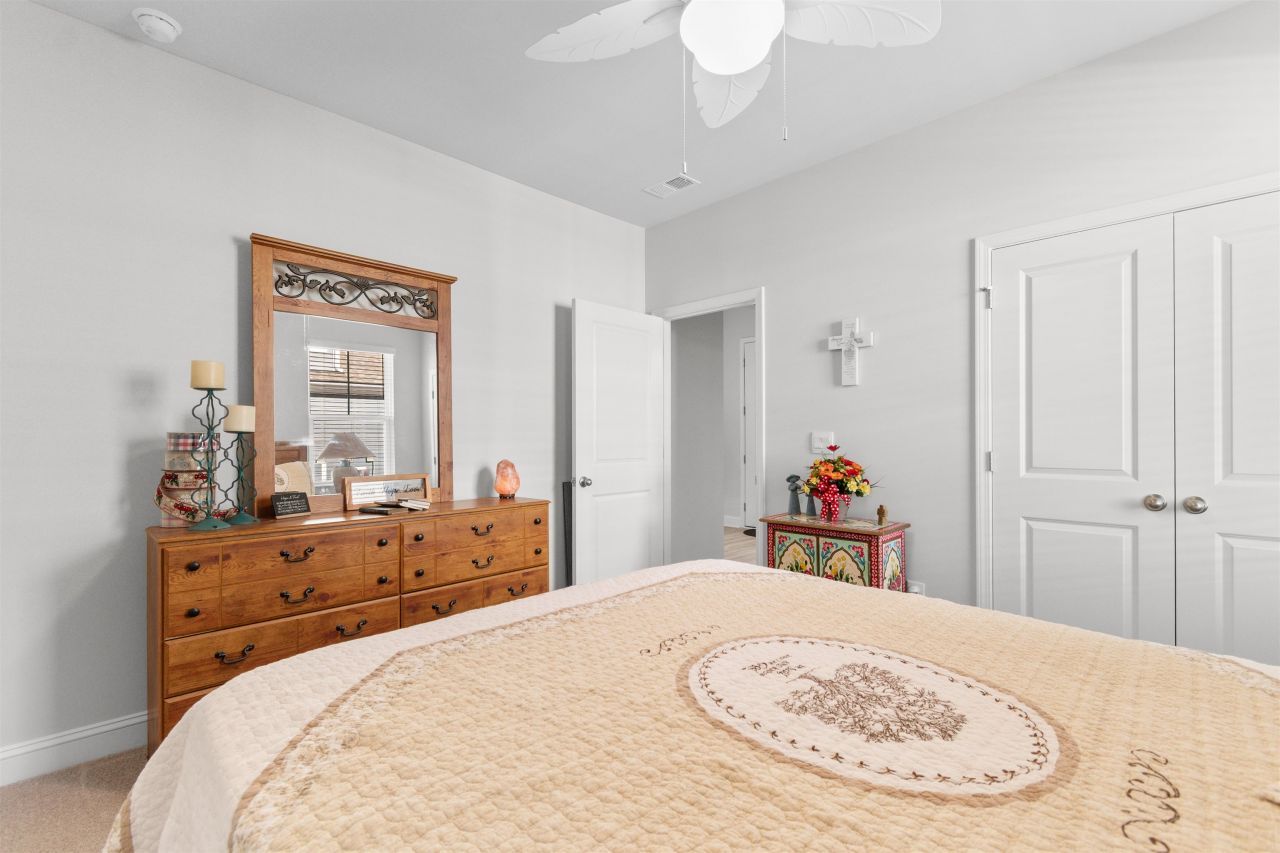 1118 Barrington Way  Photo 21