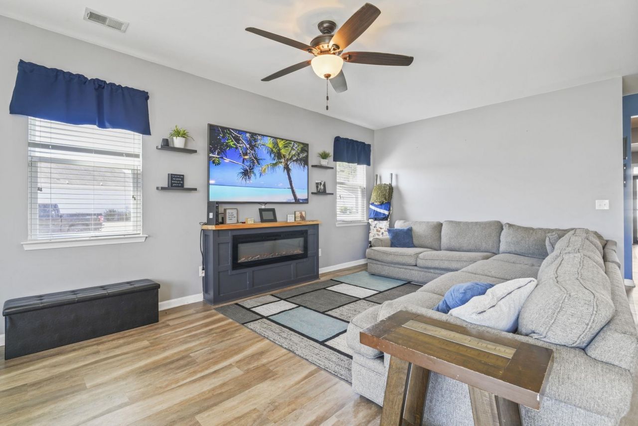 172 Harmony Ln.  Photo 11