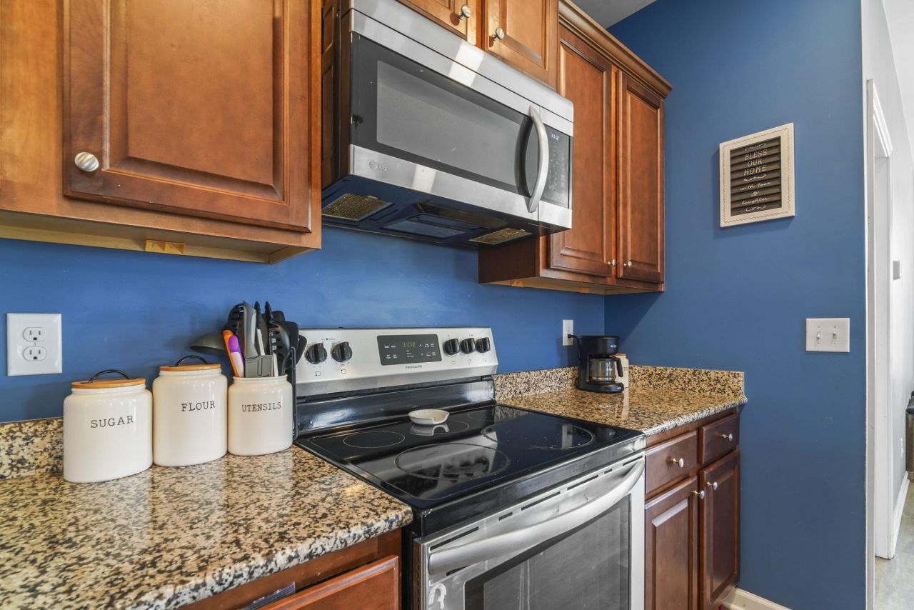 172 Harmony Ln.  Photo 15