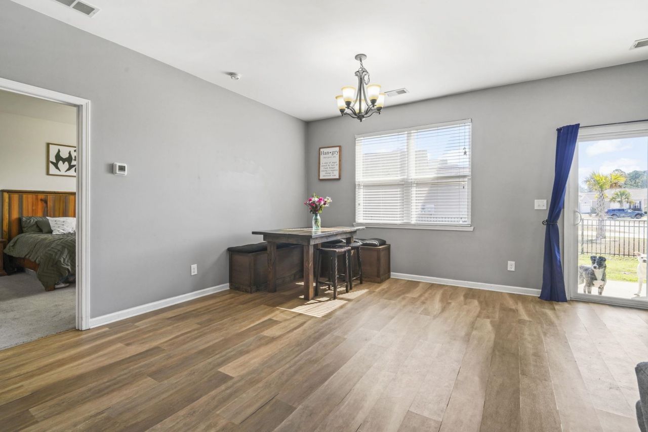 172 Harmony Ln.  Photo 6