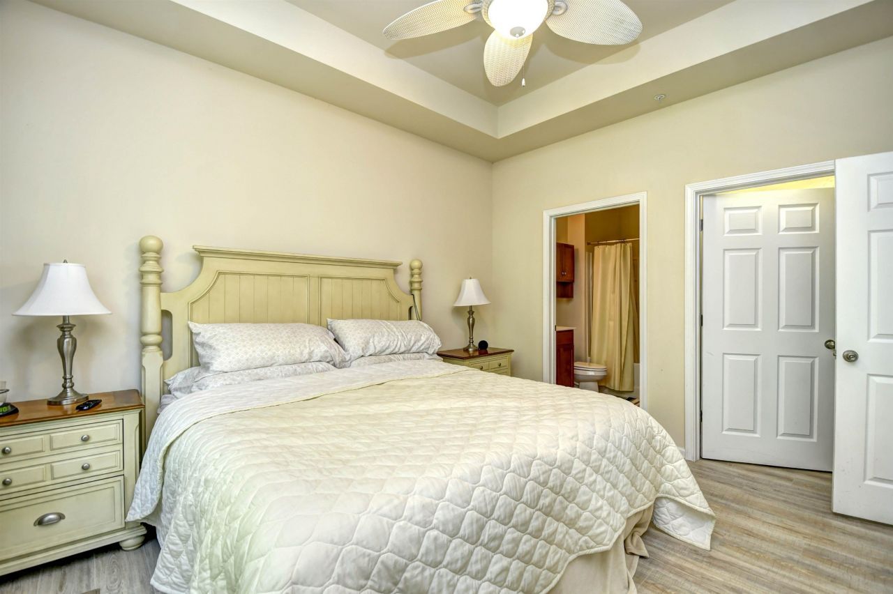 6253 Catalina Dr.  Photo 14