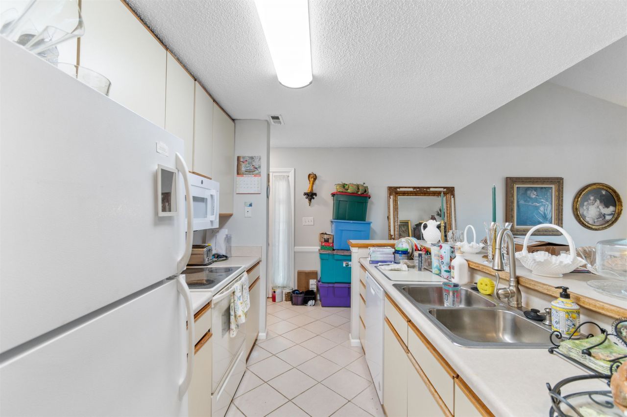 4337 Spa Dr.  Photo 13