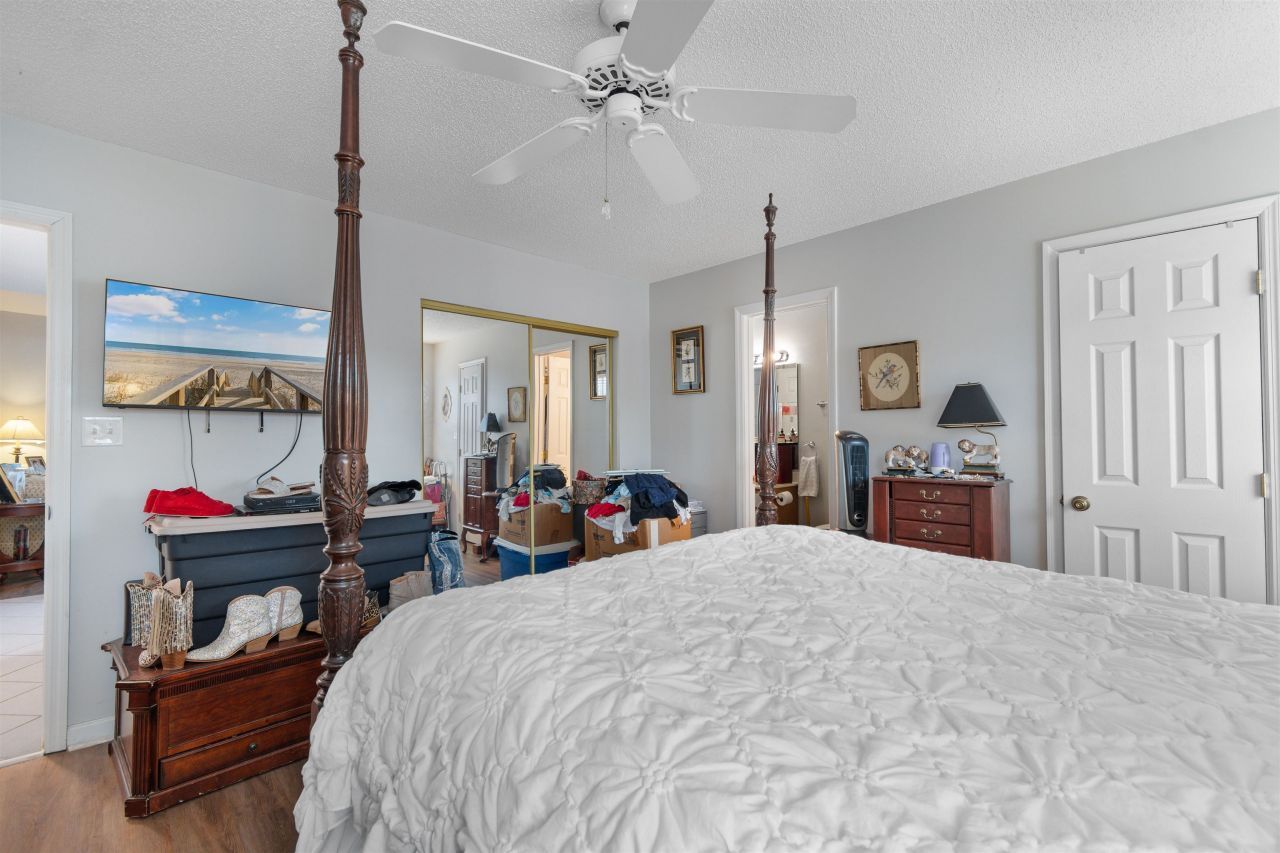 4337 Spa Dr.  Photo 18