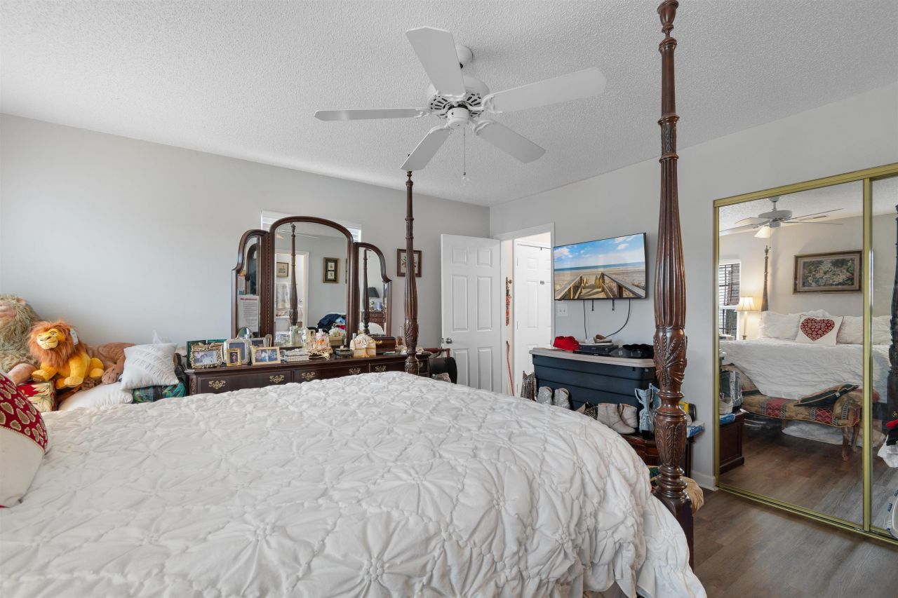 4337 Spa Dr.  Photo 19