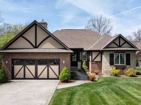 299 E Deer Creek Drive, Crossville, TN 38571