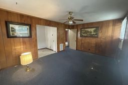 1457 E Montague Avenue photo 4