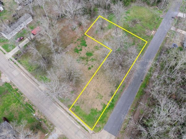 3420 Queens Ct, Alexandria, LA 71301