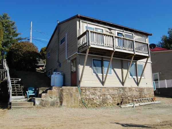 123 Park St., East Brookfield, MA 01515