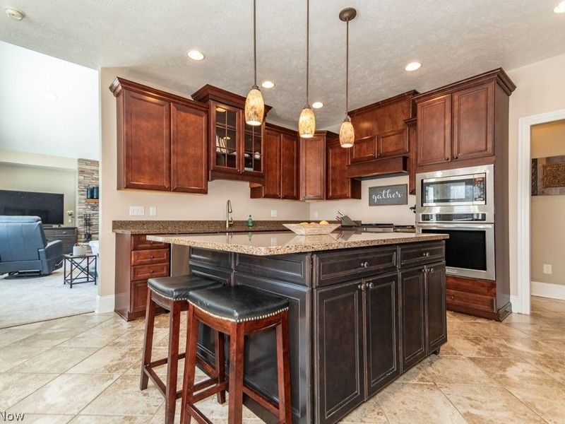 12195 Arborwood Way, Chardon, OH 44024 Photo 18