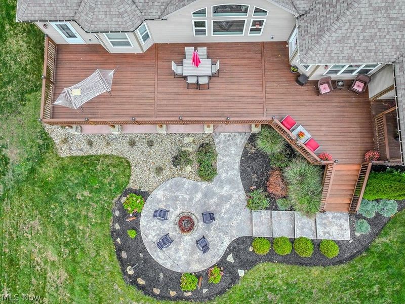 12195 Arborwood Way, Chardon, OH 44024 Photo 7