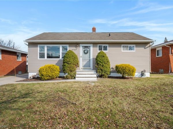 5757 Defiance Avenue, Brook Park, OH 44142