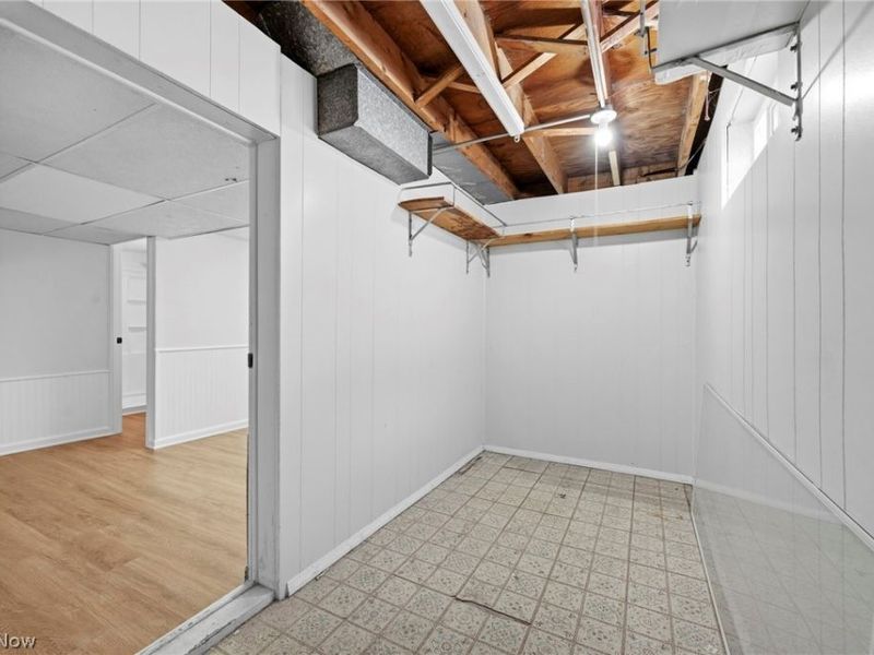 5757 Defiance Avenue, Brook Park, OH 44142 Photo 35