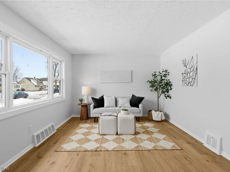 5757 Defiance Avenue, Brook Park, OH 44142 Photo 6