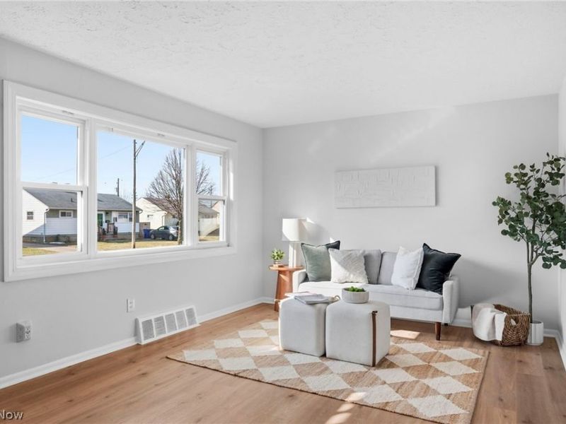 5757 Defiance Avenue, Brook Park, OH 44142 Photo 7