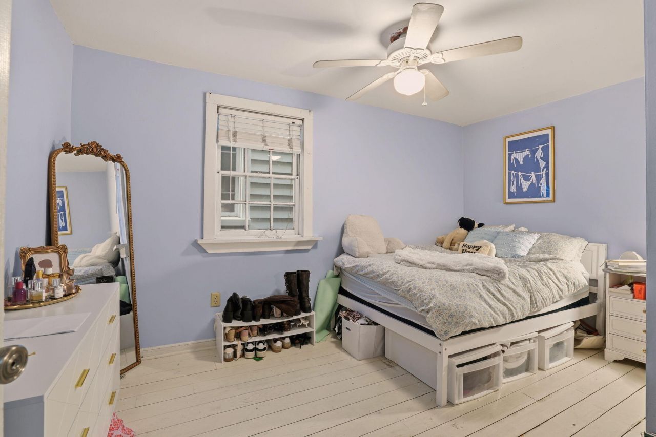 163 Coming Street Photo 37